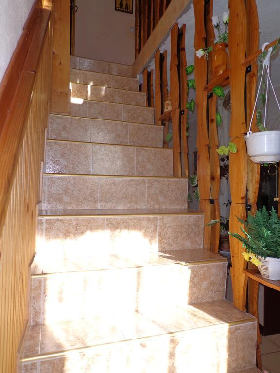 Family Hotel Ecorelax Madzhare Ngoại thất bức ảnh