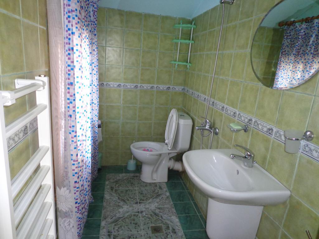 Family Hotel Ecorelax Madzhare Ngoại thất bức ảnh